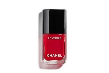 Chanel LE VERNIS Red nails